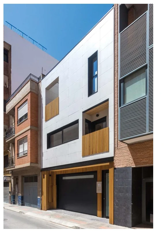 Casa medianera entramado de madera Villena Alicante — Modular Projects
